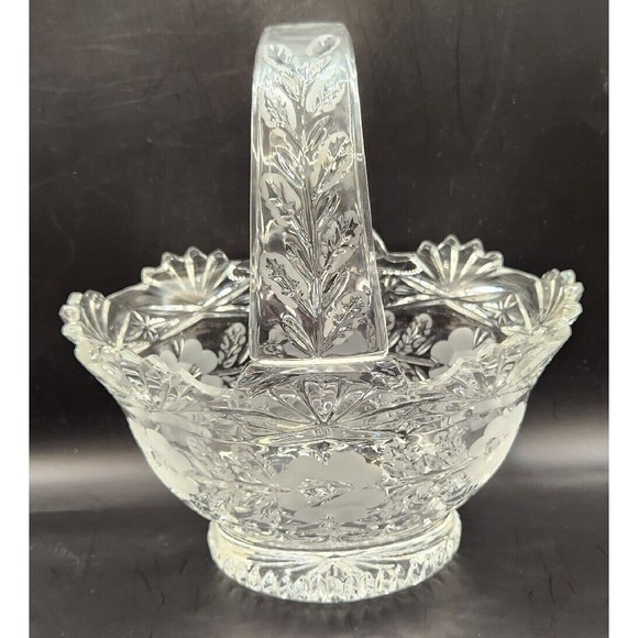 Imperial Glass Basket Clear Etched  Glass Flower Pattern 24% Lead Crystal - Picture 1 of 6